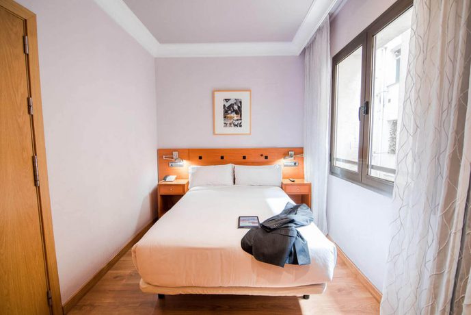 Imagen de la habitación del Hotel Petit Palace Cliper. Foto 9