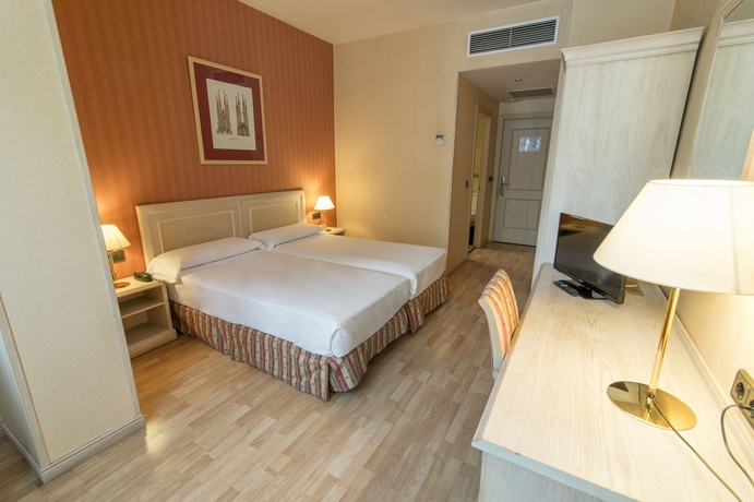 Imagen de la habitación del Hotel Petit Palace Eixample. Foto 10