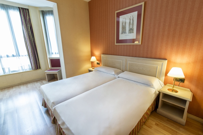 Imagen de la habitación del Hotel Petit Palace Eixample. Foto 11