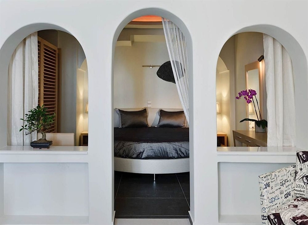 Imagen de la habitación del Hotel Petit Palace. Foto 6