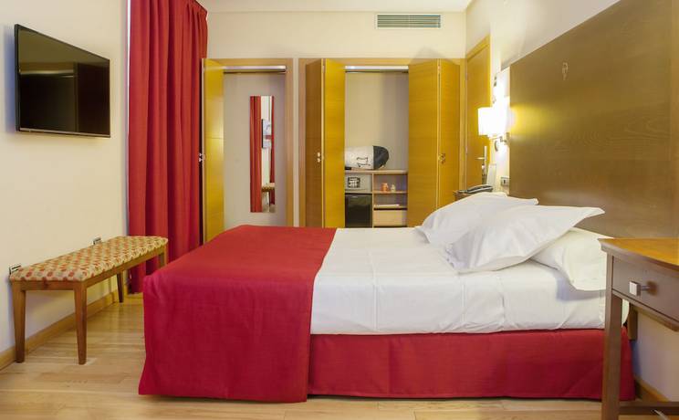 Imagen de la habitación del Hotel Petit Palace La Casa de Don Fernando. Foto 3