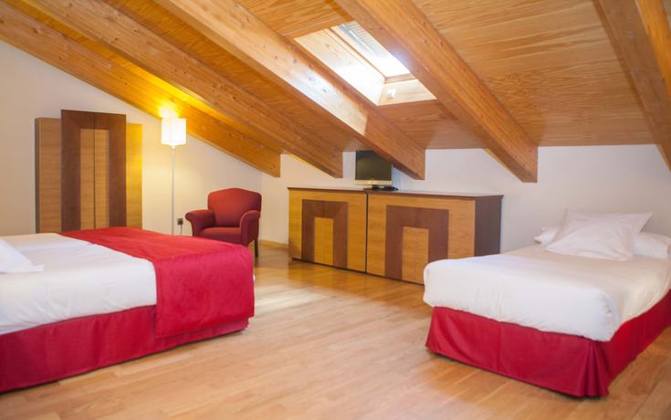 Imagen de la habitación del Hotel Petit Palace La Casa de Don Fernando. Foto 9
