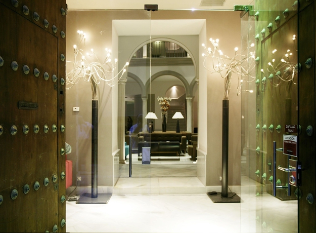 Imagen general del Hotel Petit Palace Marques Santa Ana. Foto 3