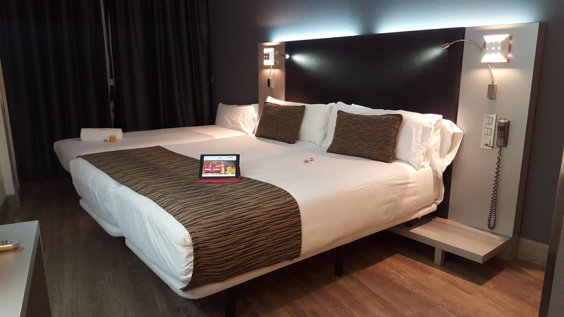 Imagen de la habitación del Hotel Petit Palace Plaza España. Foto 6