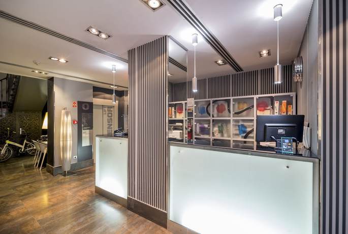 Imagen de los interiores del Hotel Petit Palace Plaza Espa&ntilde;a. Foto 12