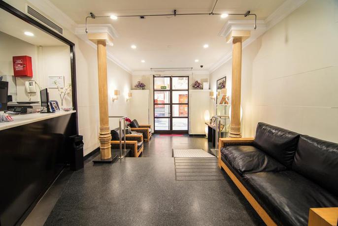 Imagen de los interiores del Hotel Petit Palace Preciados. Foto 7