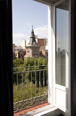 Imagen de la habitación del Hotel Petit Palace Santa Barbara. Foto 13