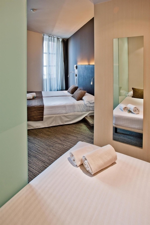 Imagen de la habitación del Hotel Petit Palace Santa Cruz. Foto 11