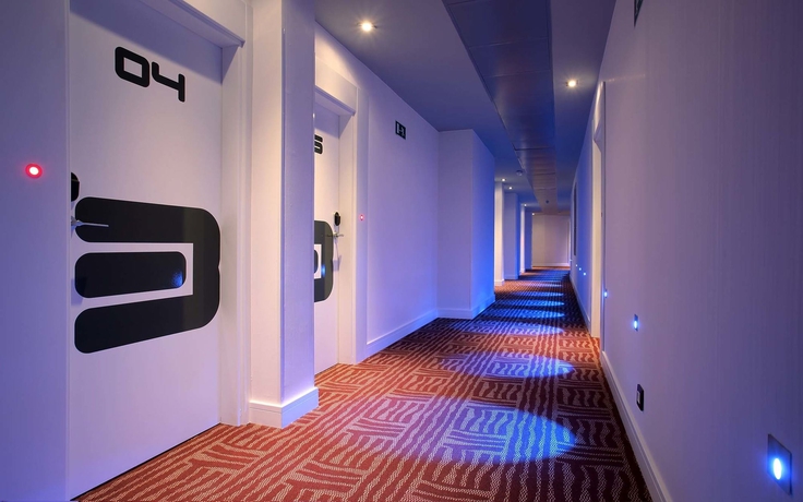 Imagen de los interiores del Hotel Petit Palace Savoy Alfonso XII. Foto 15