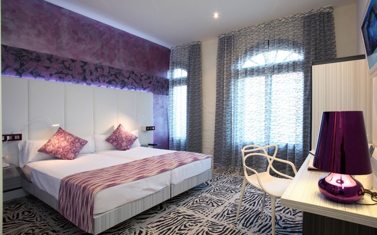 Imagen de la habitación del Hotel Petit Palace Savoy Alfonso XII. Foto 7