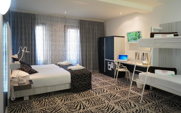 Imagen de la habitación del Hotel Petit Palace Savoy Alfonso XII. Foto 8