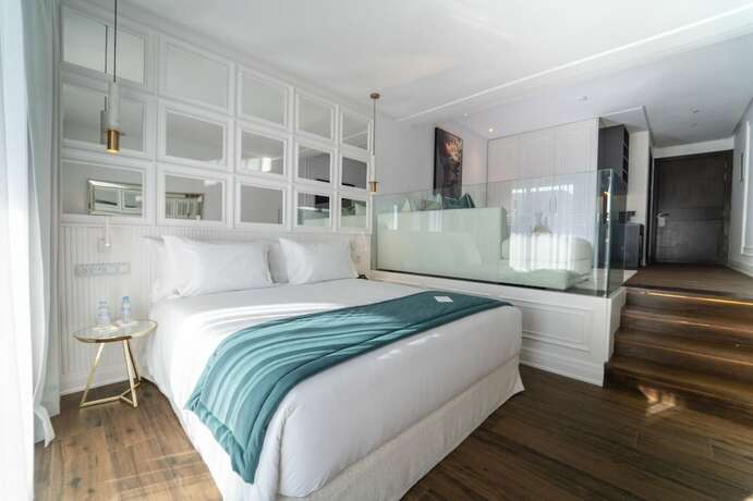 Imagen general del Hotel Petit Palace Suites. Foto 15
