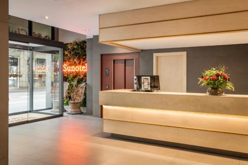 Imagen de los interiores del Hotel Petit Palace Trencadís. Foto 7