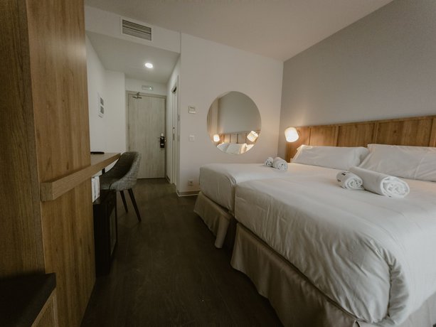 Imagen de la habitación del Hotel Petit Palace Vargas. Foto 14