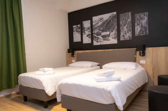 Imagen de la habitación del Hotel Petit Palais, Cielo Alto. Foto 10