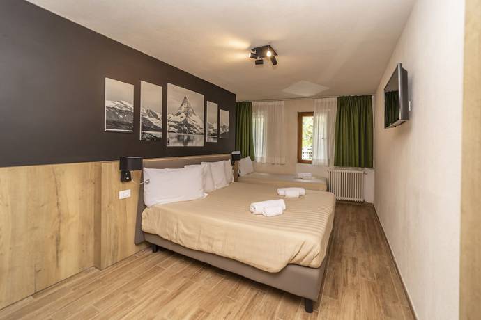 Imagen de la habitación del Hotel Petit Palais, Cielo Alto. Foto 12