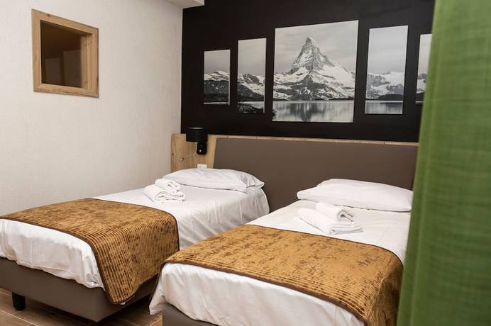 Imagen de la habitación del Hotel Petit Palais, Cielo Alto. Foto 17