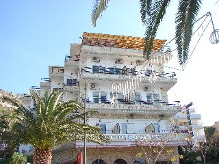 Imagen general del Hotel Petit Palais, Loutraki. Foto 2