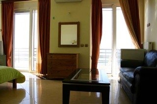 Imagen de la habitación del Hotel Petit Palais, Loutraki. Foto 11