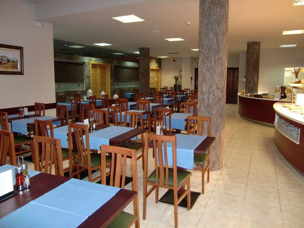 Imagen del bar/restaurante del Hotel Petit Palau - Adults Only. Foto 8