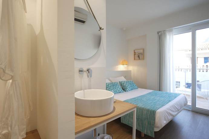 Imagen de la habitación del Hotel Petit Rocamar - Adults Only. Foto 16