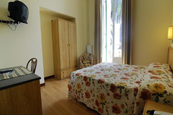 Imagen general del Hotel Petit Royal. Foto 4