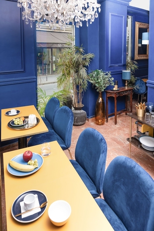 Imagen del bar/restaurante del Hotel Petit Saint Honoré. Foto 3