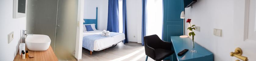 Imagen de la habitación del Hotel Petit Sant Miquel. Foto 15