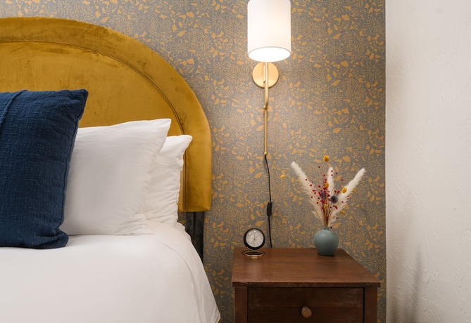 Imagen de la habitación del Hotel Petit Soleil. Foto 5