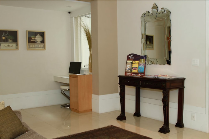 Imagen de los interiores del Hotel Petit Village Icarai. Foto 11