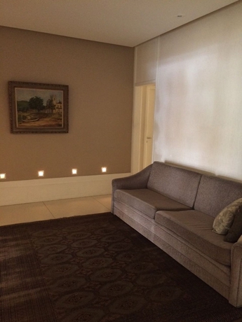 Imagen de los interiores del Hotel Petit Village Icarai. Foto 17