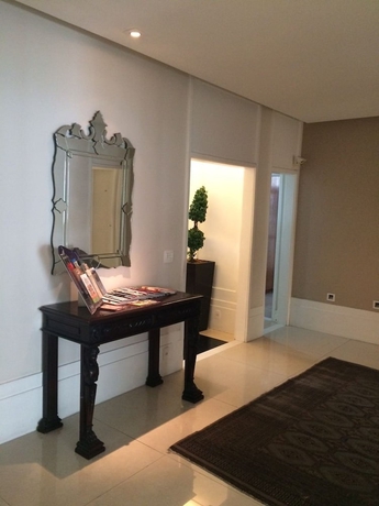 Imagen de los interiores del Hotel Petit Village Icarai. Foto 18