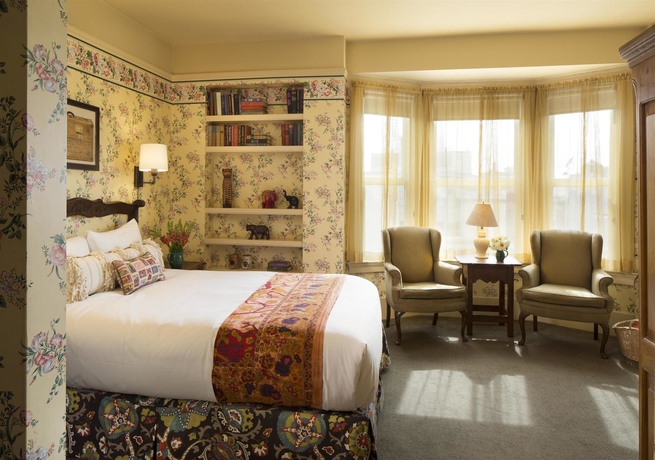 Imagen general del Hotel Petite Auberge. Foto 2