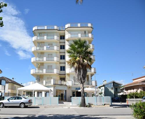 Imagen de la habitación del Hotel Petite Fleur, Alba Adri&aacute;tica. Foto 7