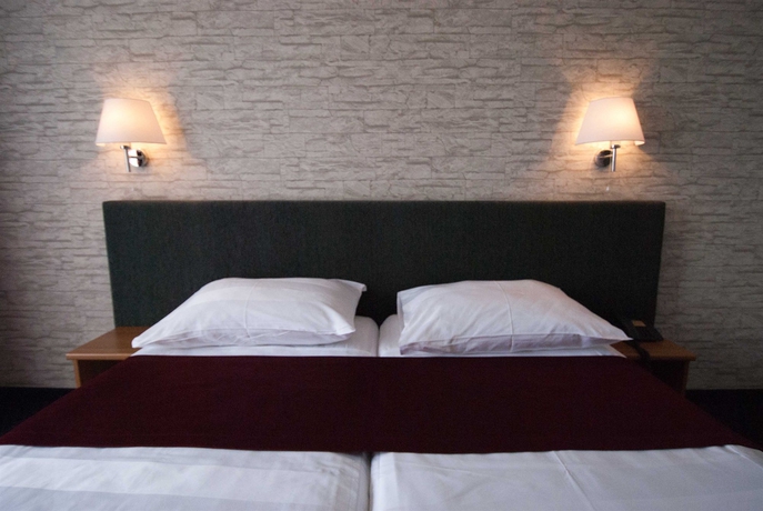 Imagen de la habitación del Hotel Petka. Foto 7