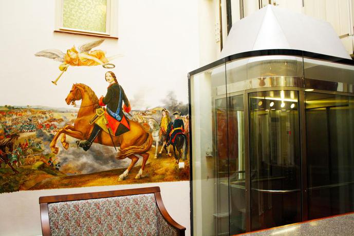 Imagen general del Hotel Petr, KARLOVY VARY. Foto 2