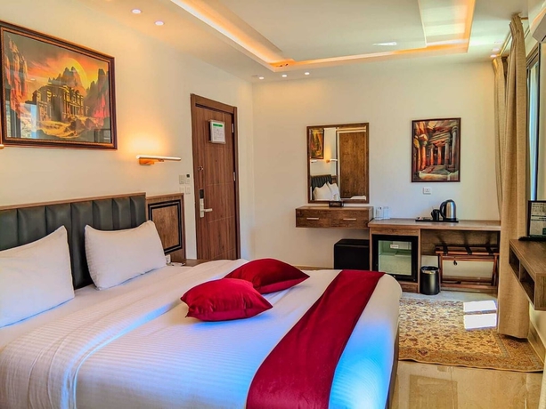Imagen general del Hotel Petra Bermudez. Foto 1
