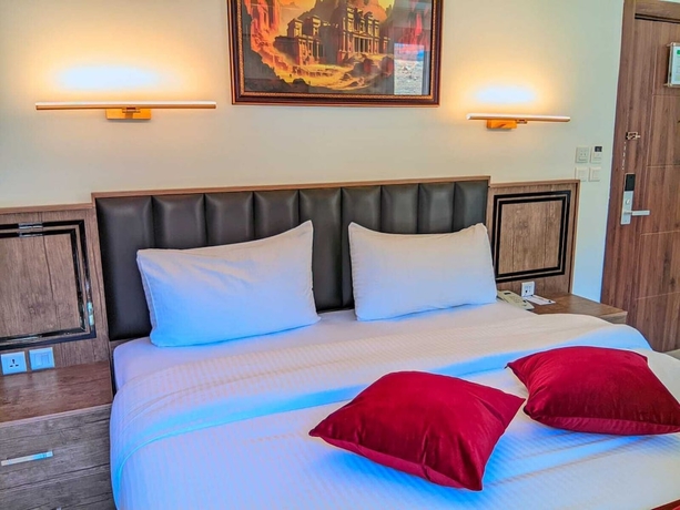 Imagen de la habitación del Hotel Petra Bermudez. Foto 10