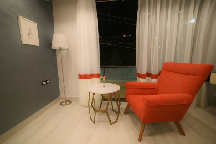 Imagen de la habitación del Hotel Petra Boutique. Foto 12