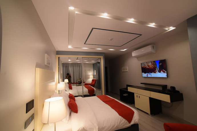 Imagen de la habitación del Hotel Petra Boutique. Foto 16