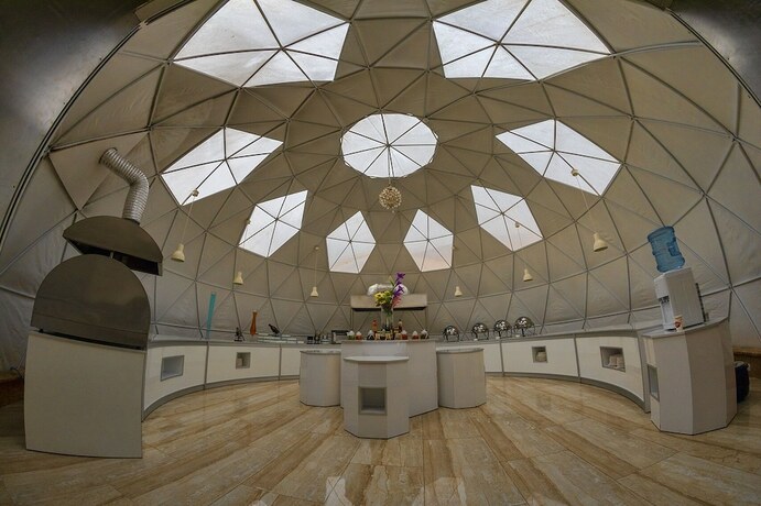 Imagen general del Hotel Petra Bubble Luxotel. Foto 16