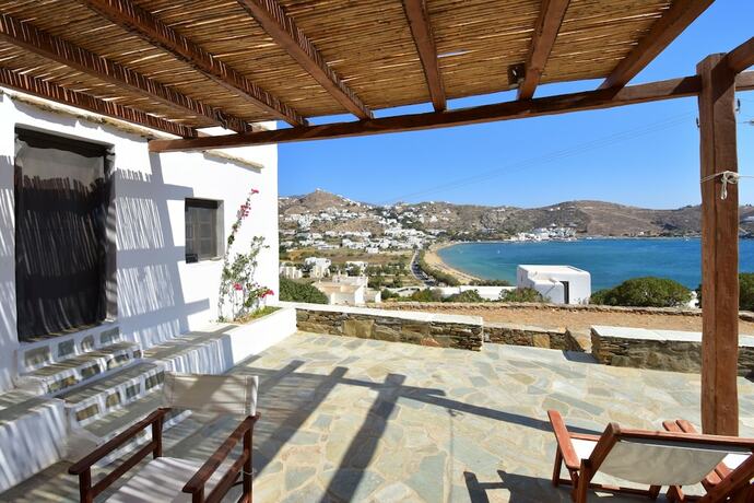 Imagen de la habitación del Hotel Petra Holiday Village. Foto 17