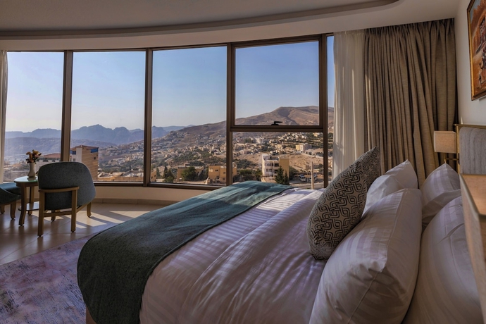 Imagen de la habitación del Hotel Petra Legacy Luxury. Foto 5