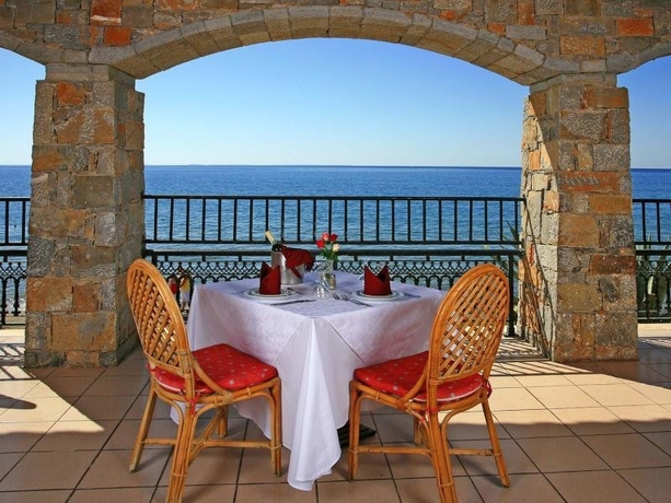 Imagen general del Hotel Petra Mare - All Inclusive. Foto 2