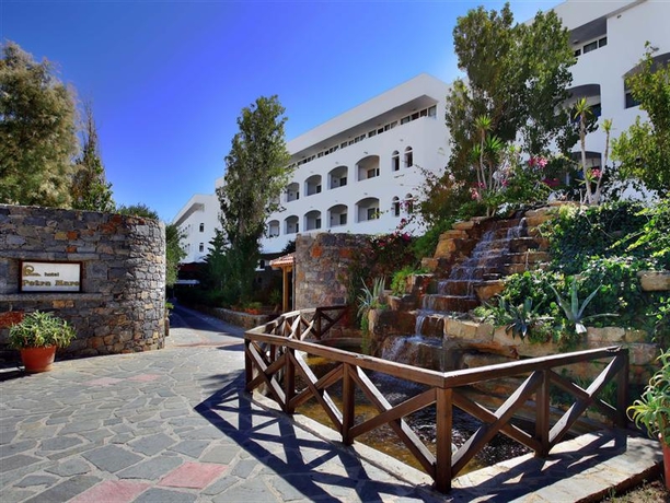 Imagen general del Hotel Petra Mare - All Inclusive. Foto 4