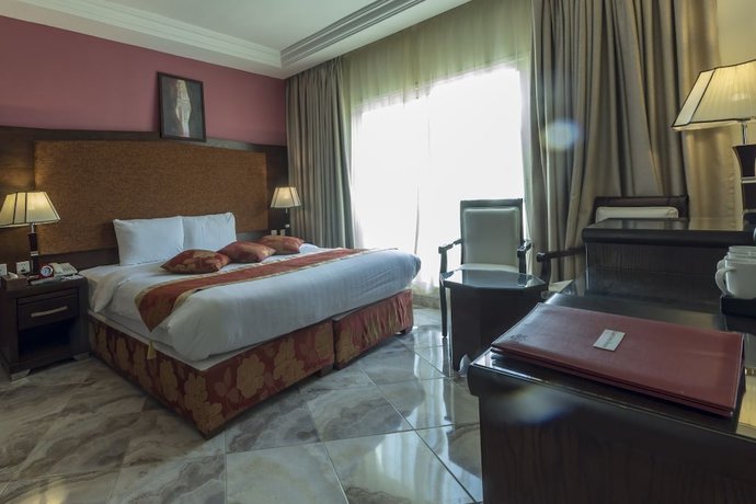 Imagen de la habitación del Hotel Petra Moon. Foto 12