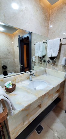 Imagen de la habitación del Hotel Petra Moon Luxury. Foto 10