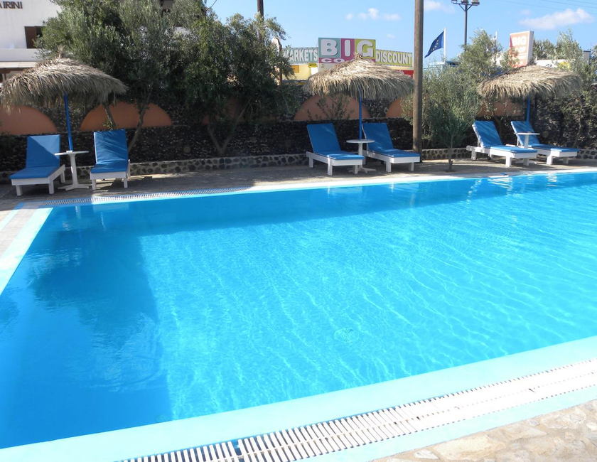Imagen general del Hotel Petra Nera, Perissa-Perivolos. Foto 7