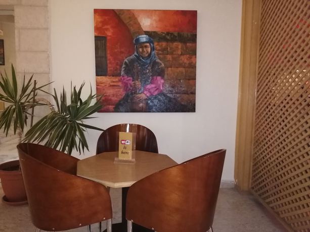 Imagen de los interiores del Hotel Petra Panorama. Foto 17