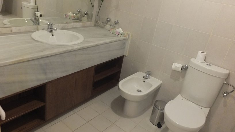 Imagen de la habitación del Hotel Petra Panorama. Foto 7
